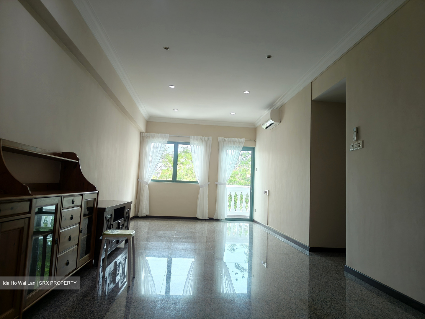 Stratford Court (D16), Condominium #599710611